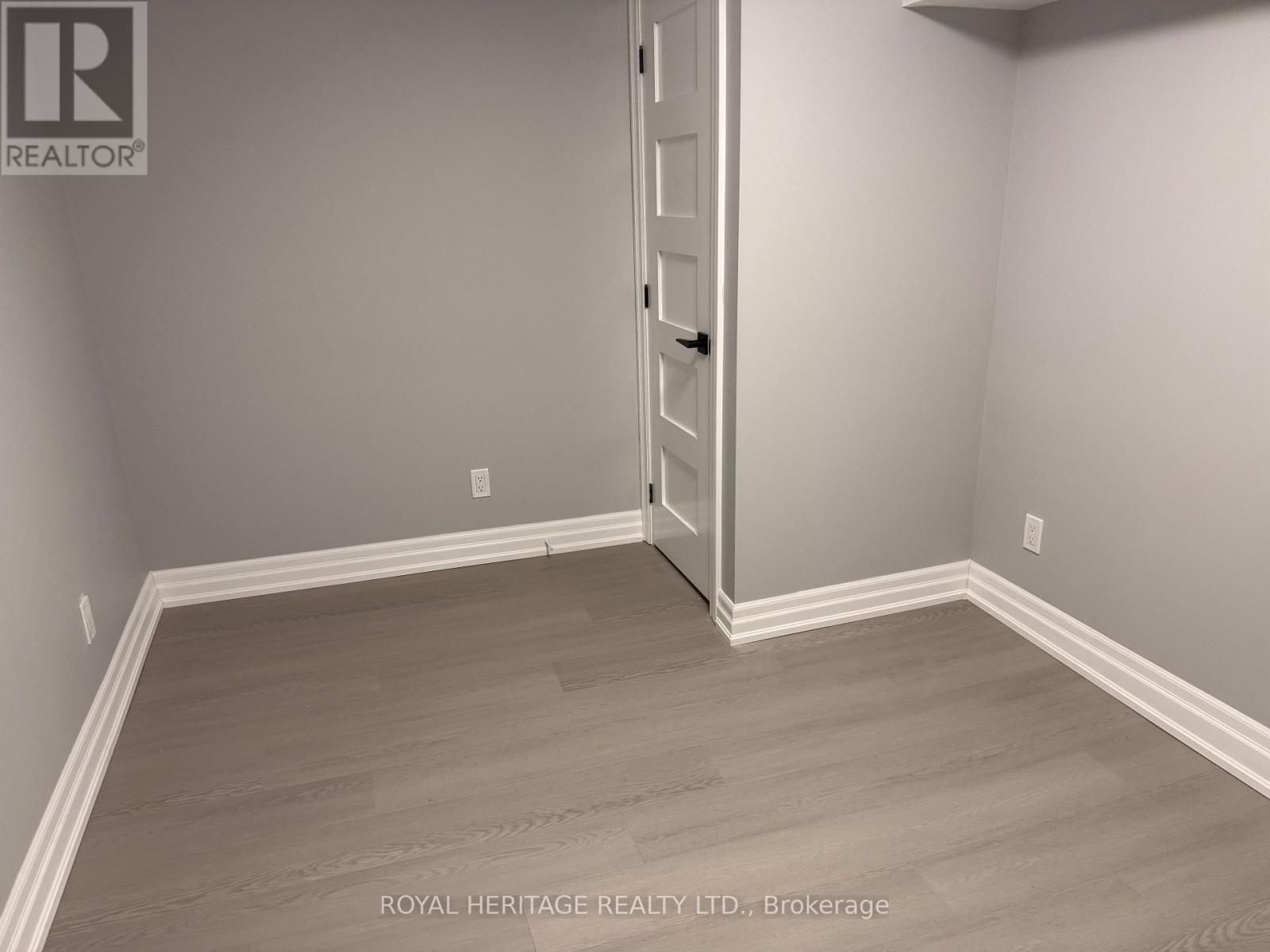 B - 286 Lorindale Drive, Oshawa, Ontario  L1H 6X4 - Photo 33 - E13679070