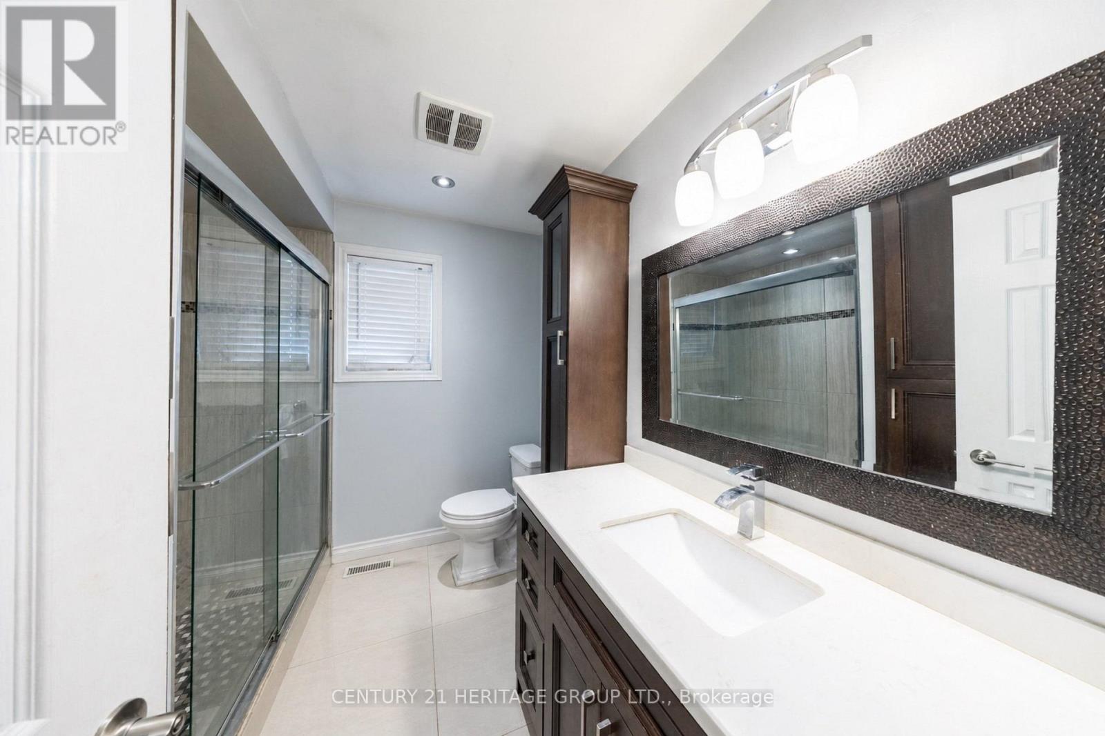 Main & 2nd - 92 Edenbrook Hill Drive, Brampton, Ontario  L7A 2N7 - Photo 19 - W13721582