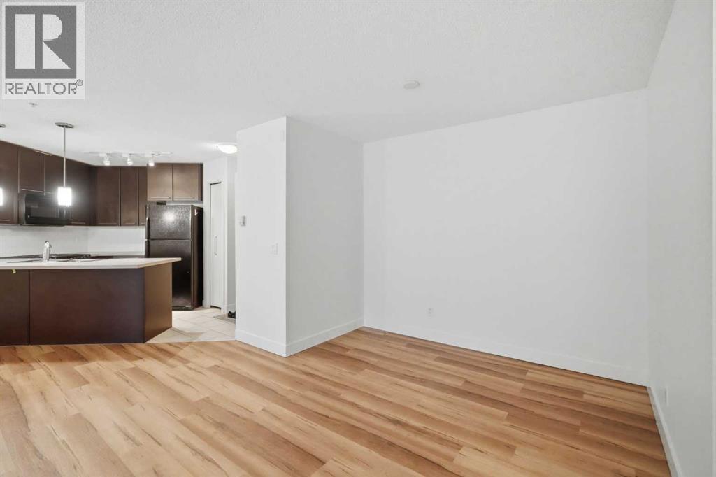 235, 35 Richard Court SW, Calgary, Alberta T3E 7N9 - Photo 10 - A2340492