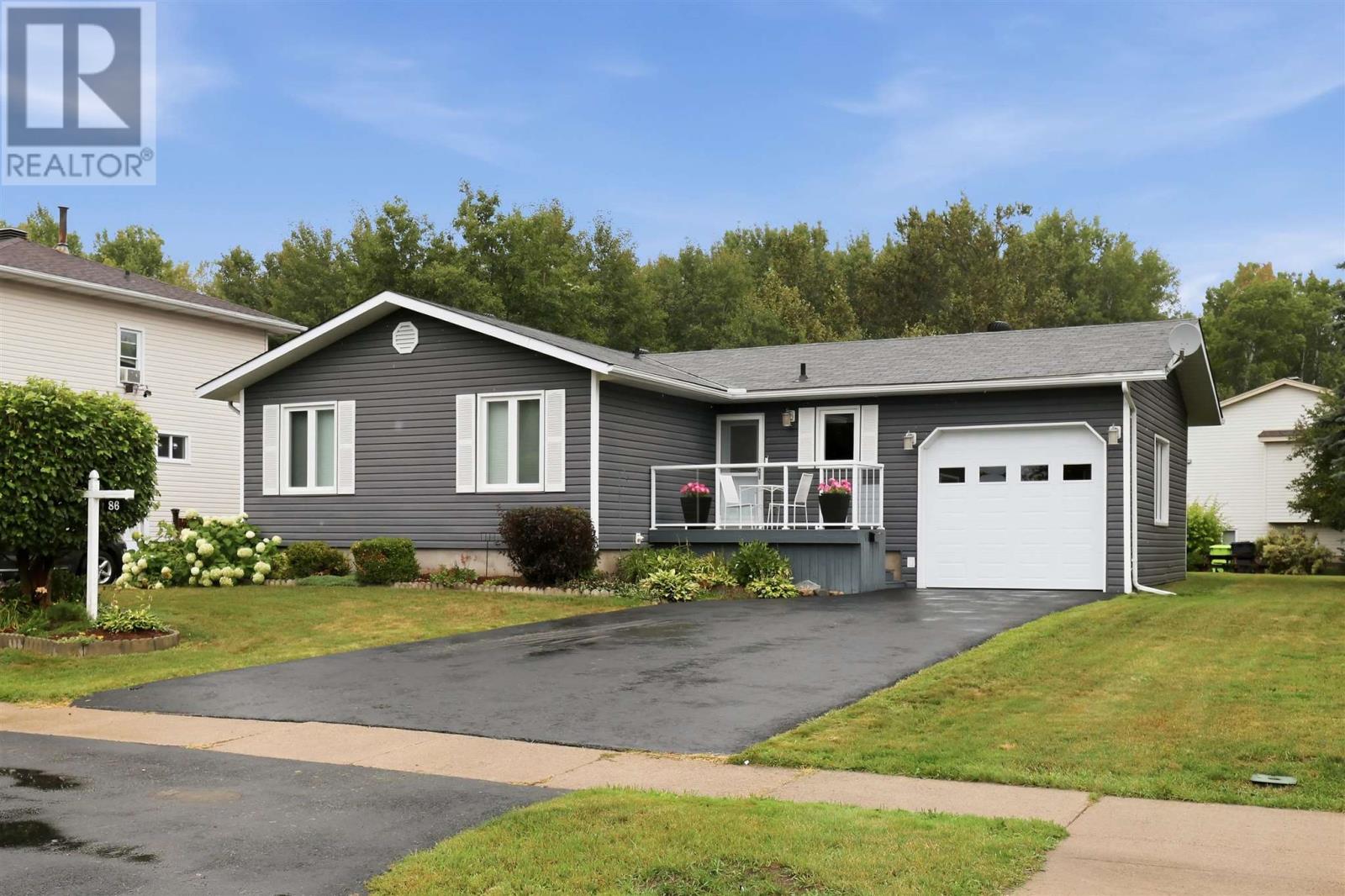 86 Glen Ave, Sault Ste. Marie, Ontario  P6A 5E2 - Photo 2 - SM262355