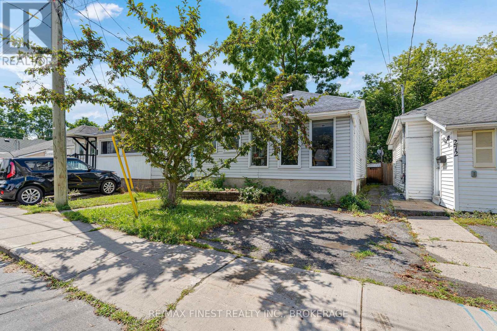 270 Patrick Street, Kingston, Ontario K7K 3P9 - Photo 2 - X13721996