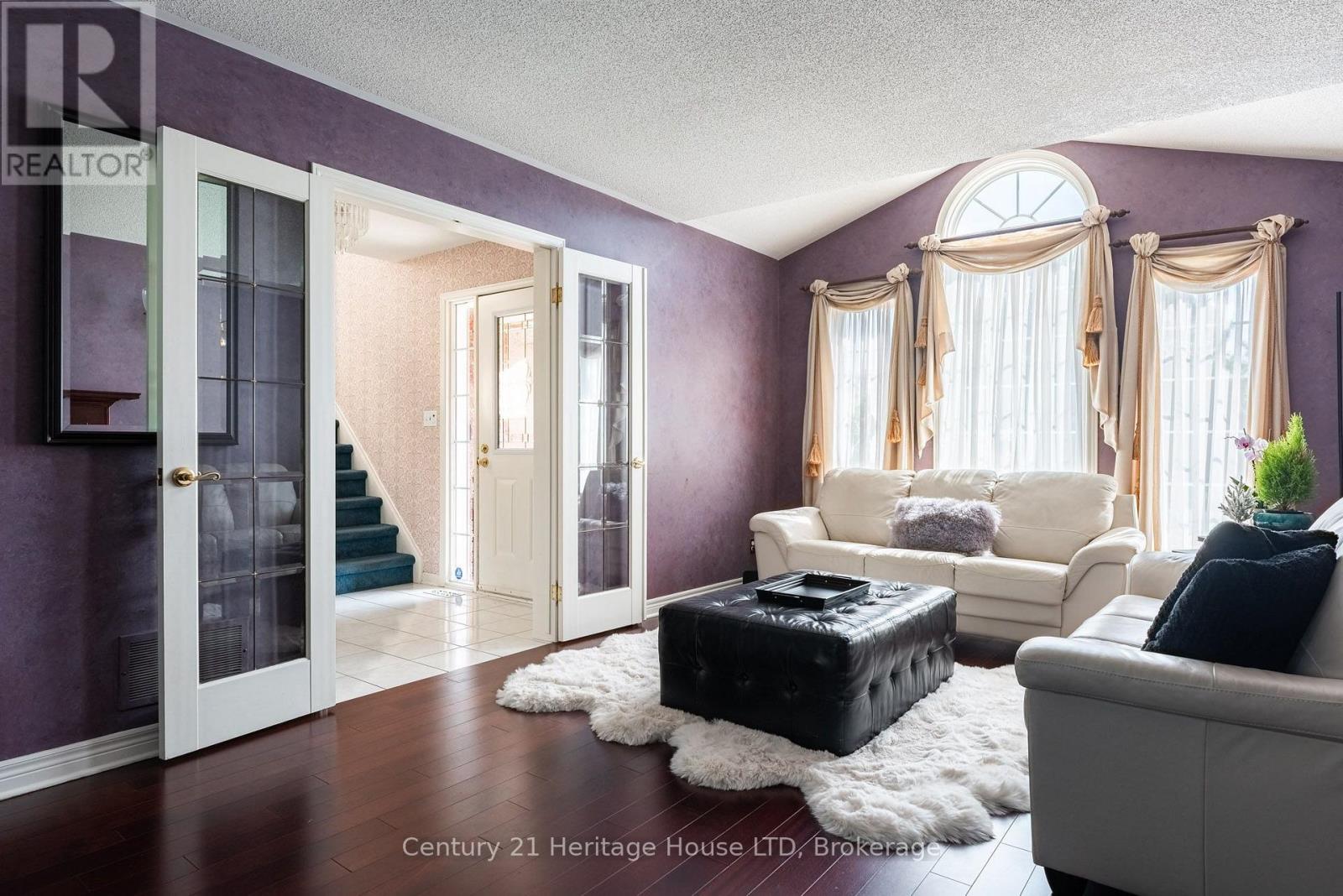 52 Farris Avenue, St. Catharines, Ontario  L2S 3W6 - Photo 5 - X13722060