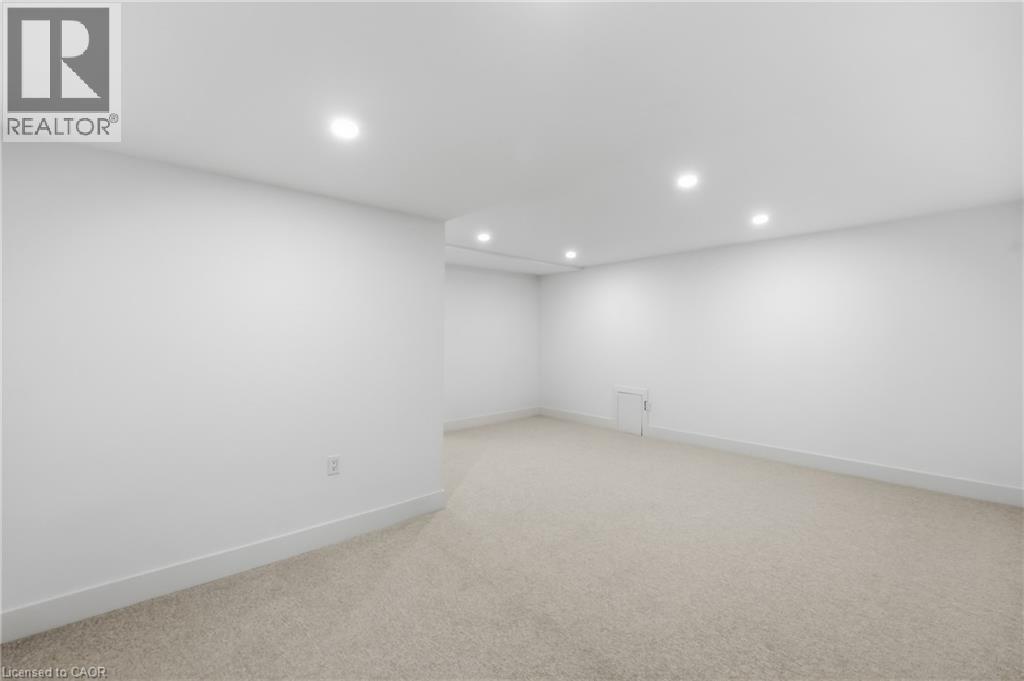 5095 Pinedale Avenue Unit# 106, Burlington, Ontario  L7L 5K3 - Photo 31 - 40857939