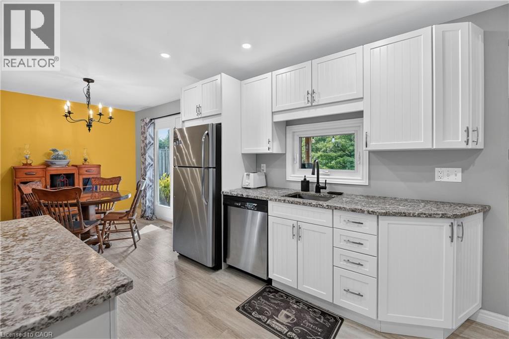 124 Wolverton Road, Grimsby, Ontario  L3M 4E7 - Photo 6 - 40858622