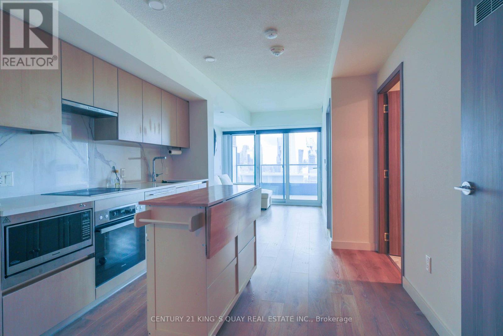 3909 - 3 Concord Cityplace Way, Toronto, Ontario  M5V 0X4 - Photo 19 - C13692230