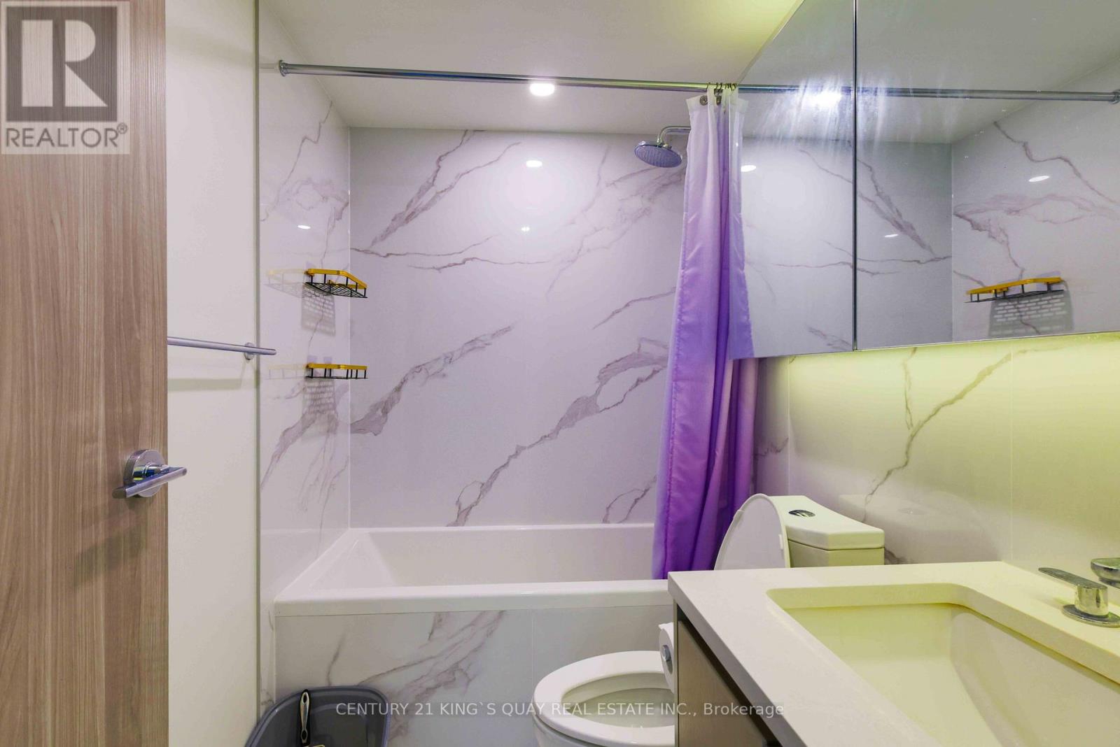 3909 - 3 Concord Cityplace Way, Toronto, Ontario  M5V 0X4 - Photo 21 - C13692230