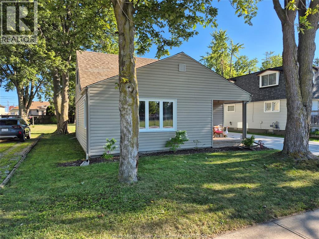 162 Munger Avenue West, Harrow, Ontario  N0R 1G0 - Photo 2 - 26020916