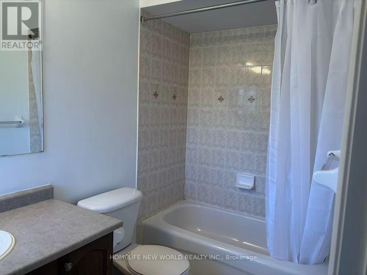 72 Keywood Street, Ajax, Ontario  L1Z 2E4 - Photo 8 - E13611018