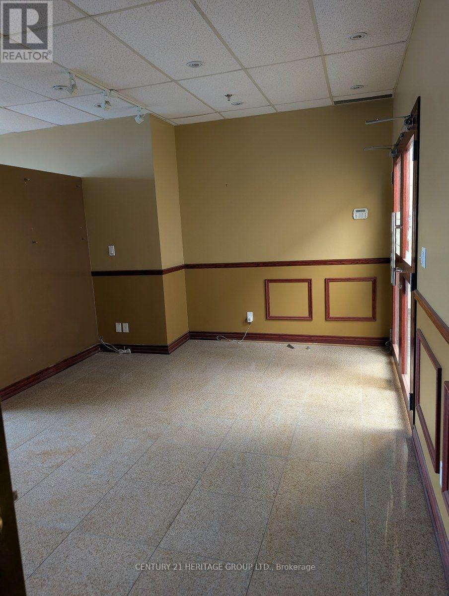 328 & 331 - 550 Highway 7 E, Richmond Hill, Ontario  L4B 3Z4 - Photo 10 - N13702034