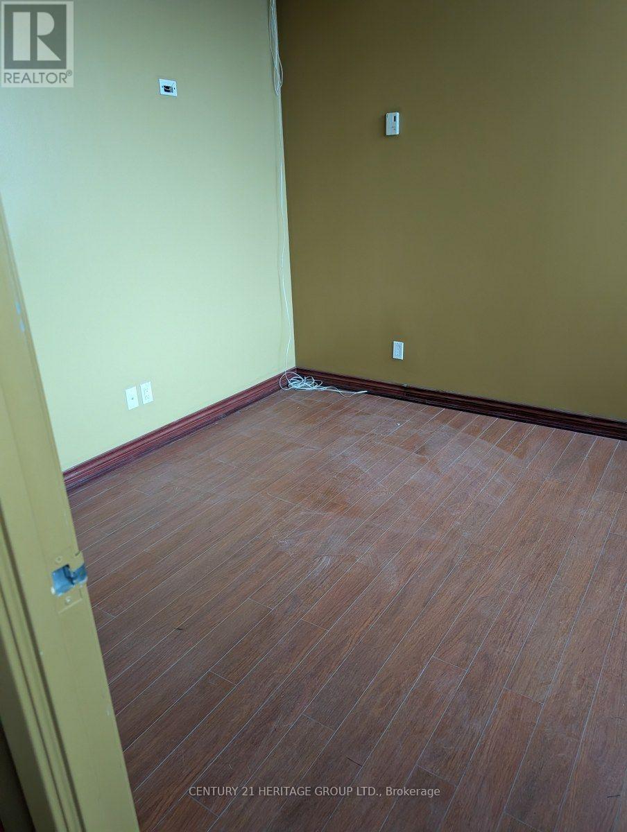 328 & 331 - 550 Highway 7 E, Richmond Hill, Ontario  L4B 3Z4 - Photo 6 - N13702034