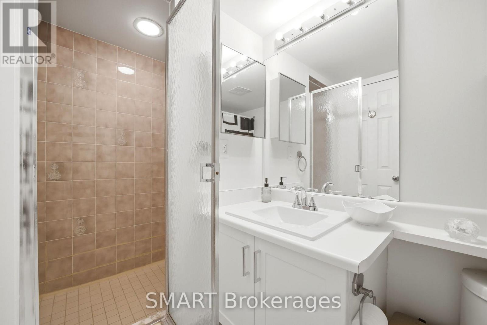 203 - 1111 Bough Beeches Boulevard, Mississauga, Ontario  L4W 4N1 - Photo 25 - W13500224