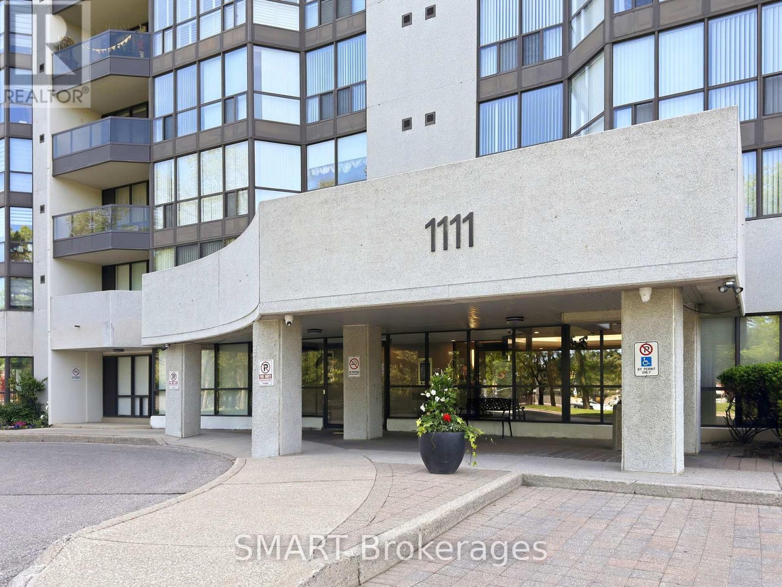 203 - 1111 Bough Beeches Boulevard, Mississauga, Ontario  L4W 4N1 - Photo 3 - W13500224