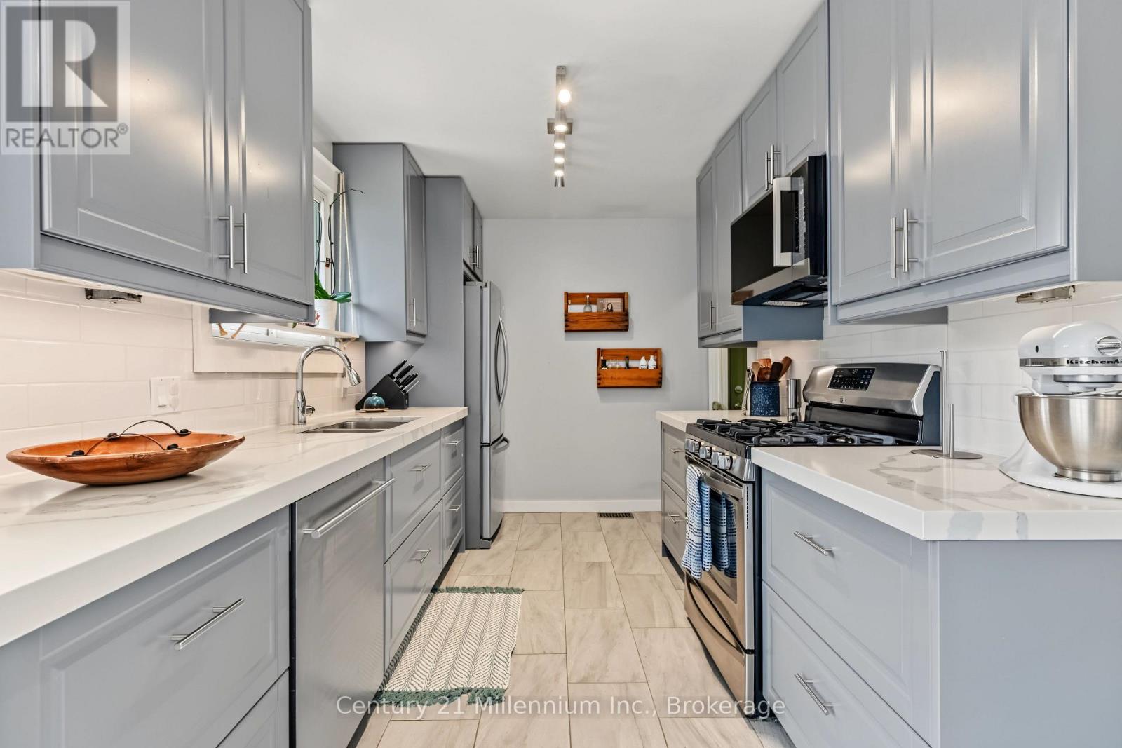 553 Spruce Street, Collingwood, Ontario  L9Y 3H9 - Photo 15 - S13722036