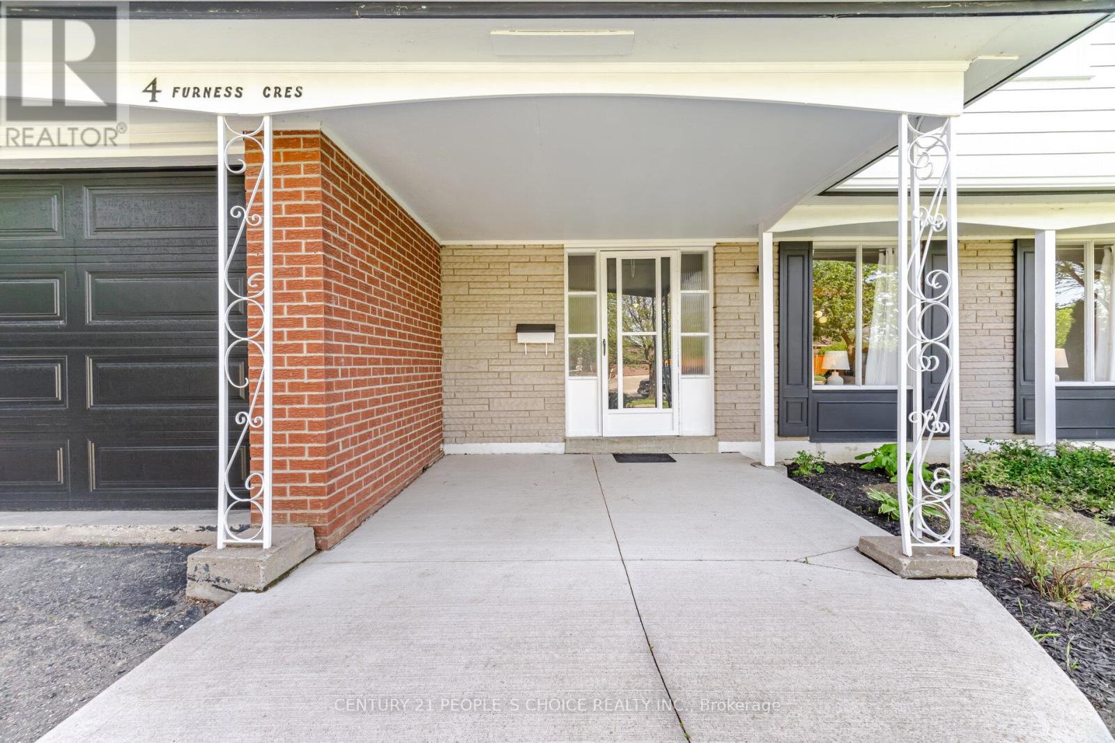 4 Furness Crescent, Toronto, Ontario  M9V 3V1 - Photo 3 - W13623814