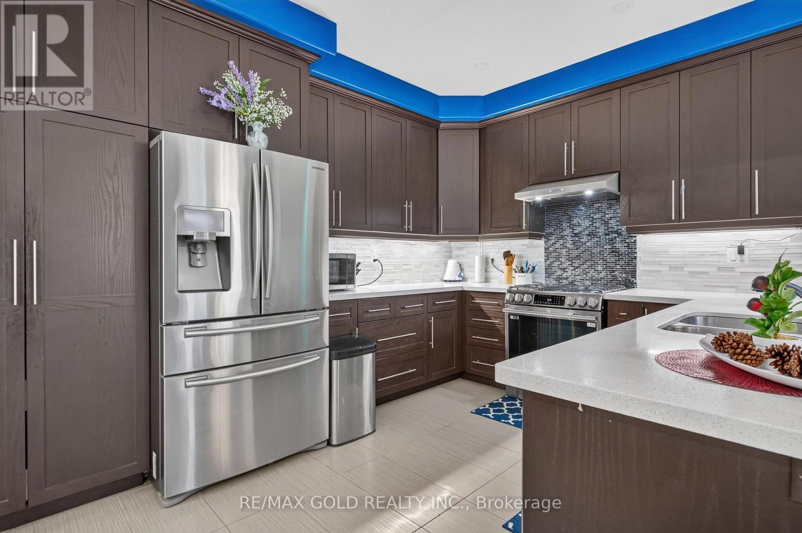 56 Chamomile Drive, Hamilton, Ontario  L8W 0C1 - Photo 17 - X13721810