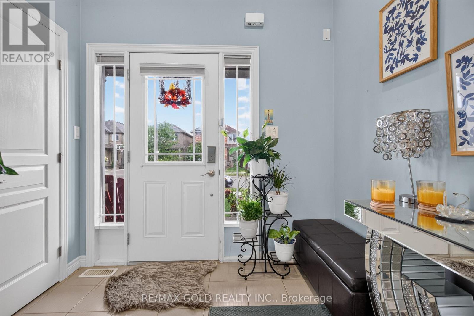 56 Chamomile Drive, Hamilton, Ontario  L8W 0C1 - Photo 6 - X13721810