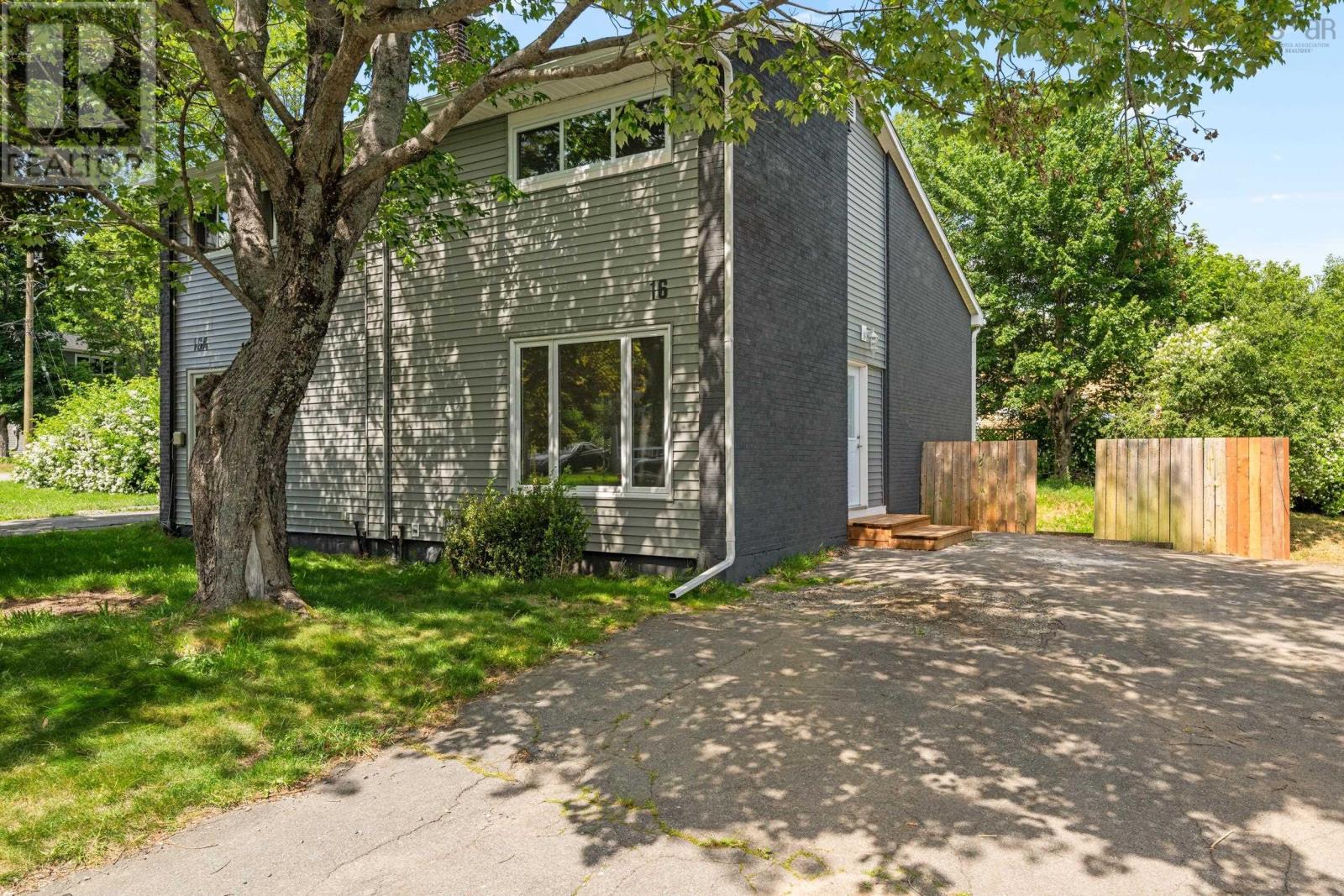16-16a Ruben Court, Dartmouth, Nova Scotia  B2X 1L9 - Photo 1 - 202616401