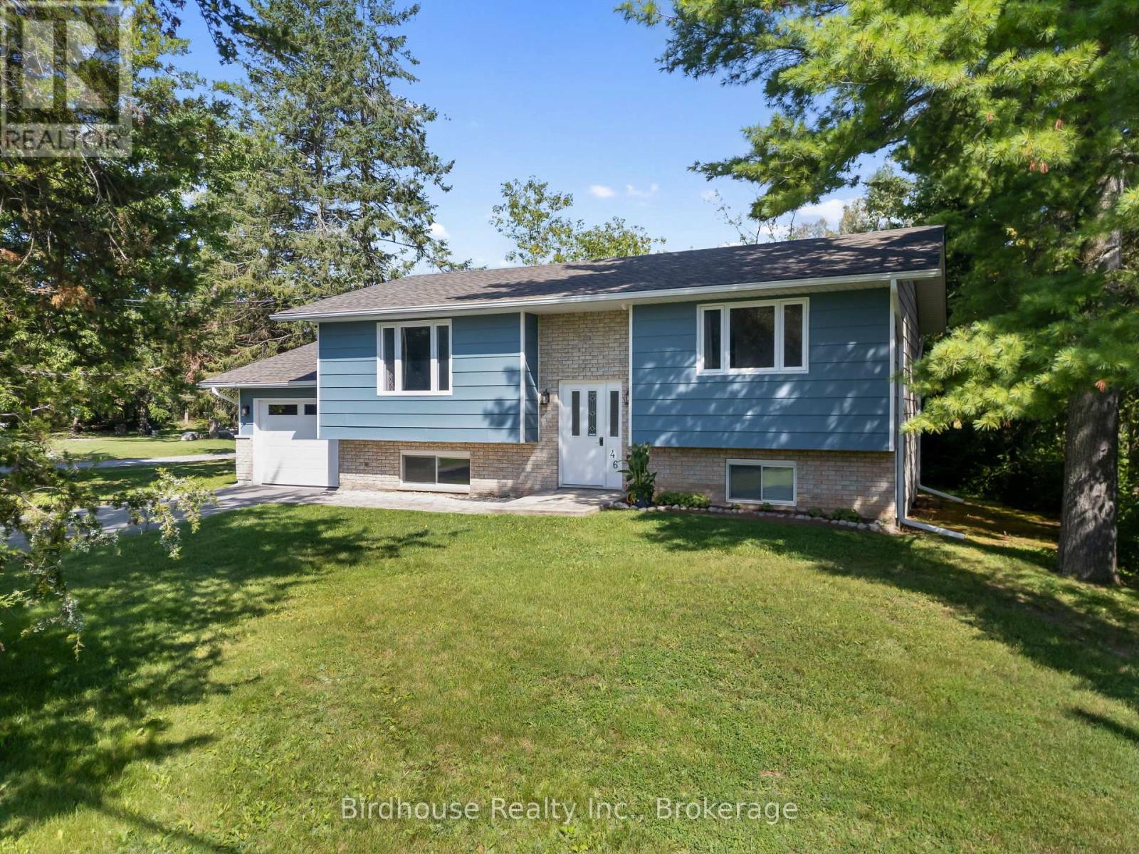 46 RIVERSIDE DRIVE, Kawartha Lakes, Ontario