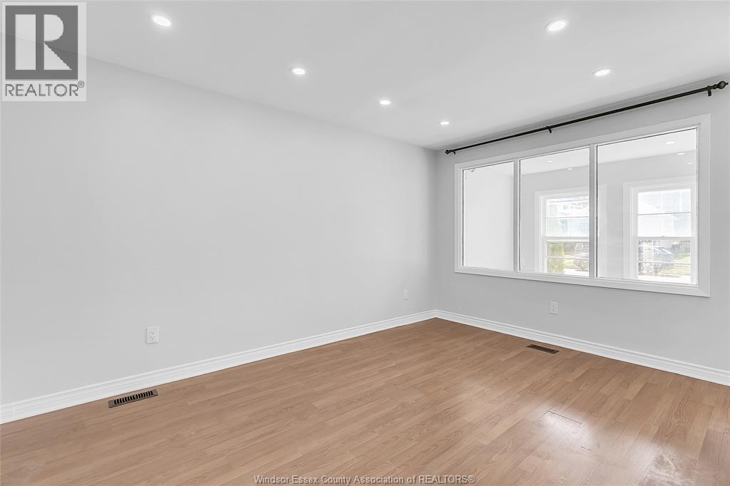 744 Mckay Avenue, Windsor, Ontario  N9B 2A1 - Photo 17 - 26020457