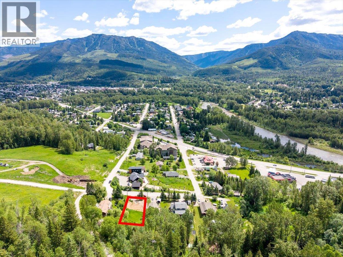118 Sparling Road, Fernie, British Columbia  V0B 1M1 - Photo 15 - 10397481