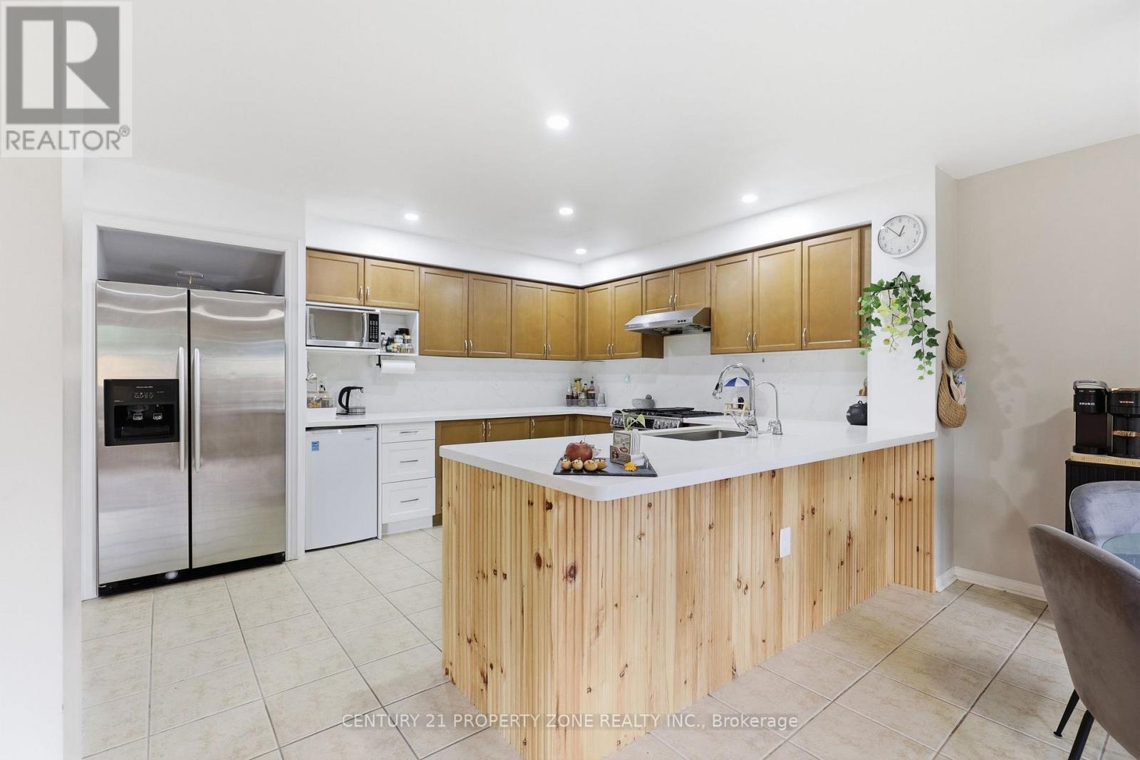 239 Williamson Drive W, Ajax, Ontario L1T 5A2 - Photo 15 - E13722042