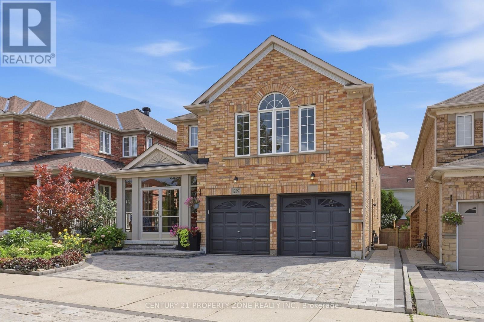 239 Williamson Drive W, Ajax, Ontario L1T 5A2 - Photo 4 - E13722042