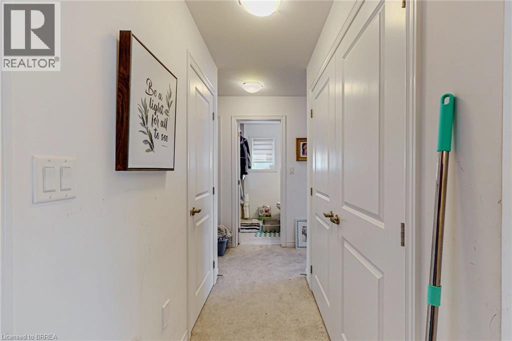 228 Longboat Run W, Brantford, Ontario  N3T 0X1 - Photo 16 - 40858457