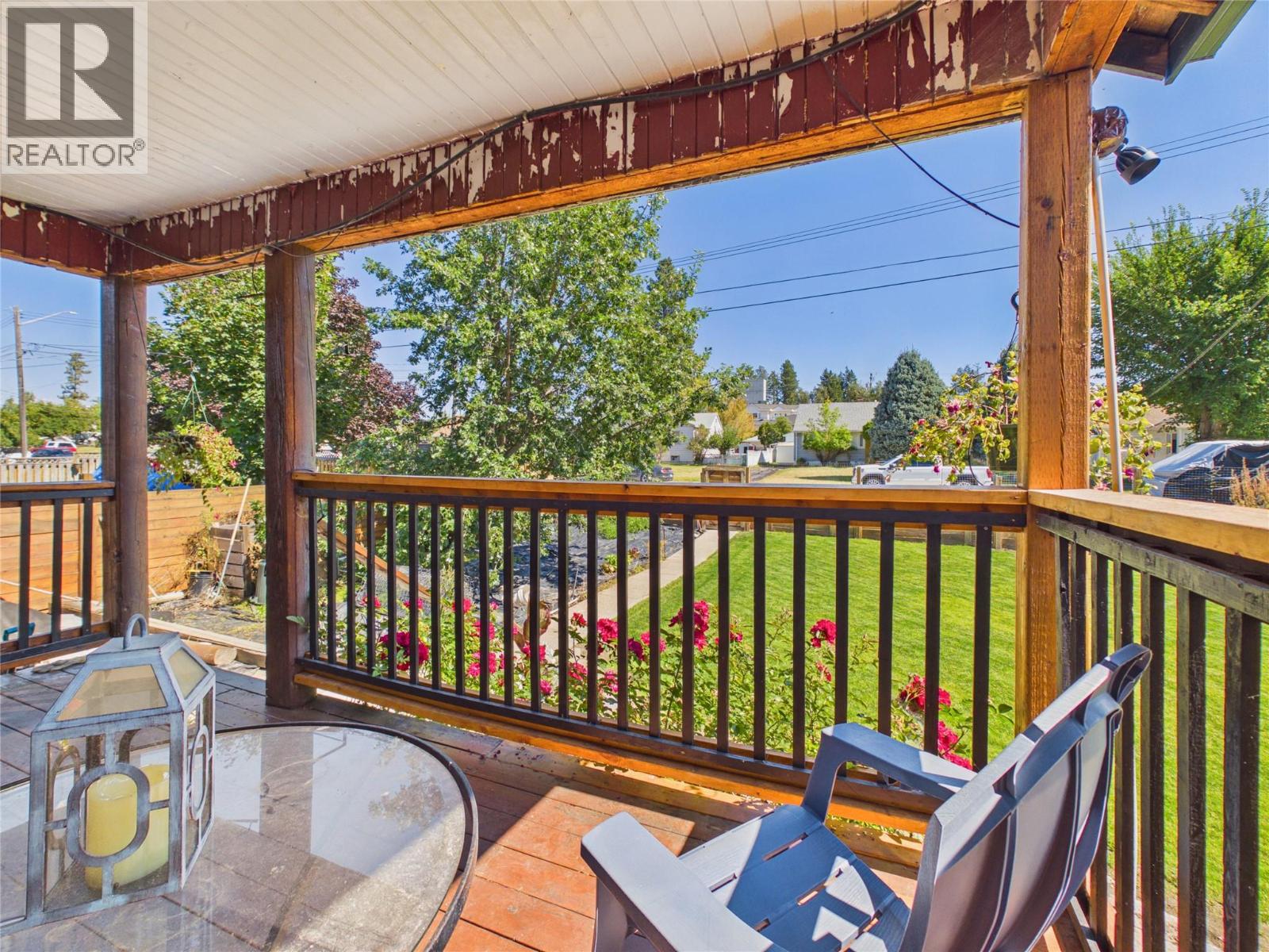 323 16th Avenue S, Cranbrook, British Columbia V1C 2Z8 - Photo 4 - 10398956