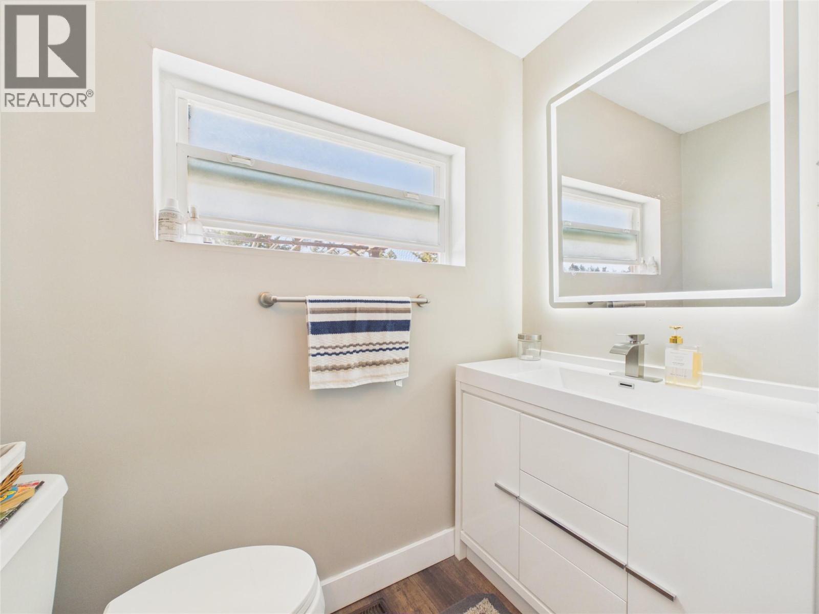 323 16th Avenue S, Cranbrook, British Columbia V1C 2Z8 - Photo 27 - 10398956