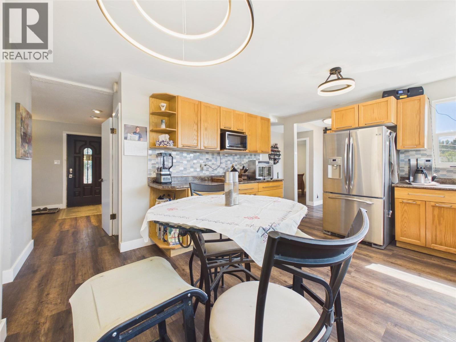 323 16th Avenue S, Cranbrook, British Columbia V1C 2Z8 - Photo 19 - 10398956