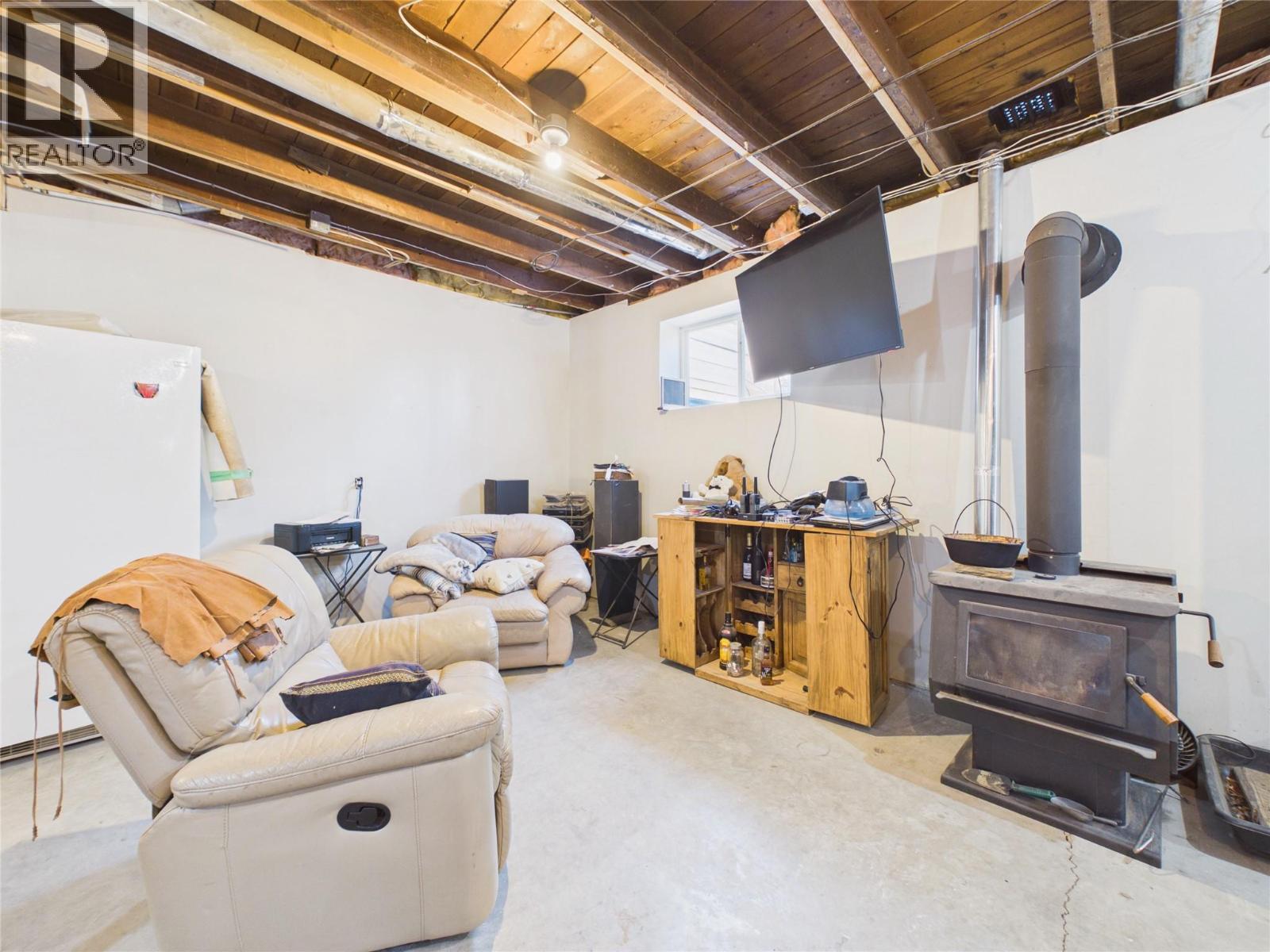 323 16th Avenue S, Cranbrook, British Columbia V1C 2Z8 - Photo 38 - 10398956