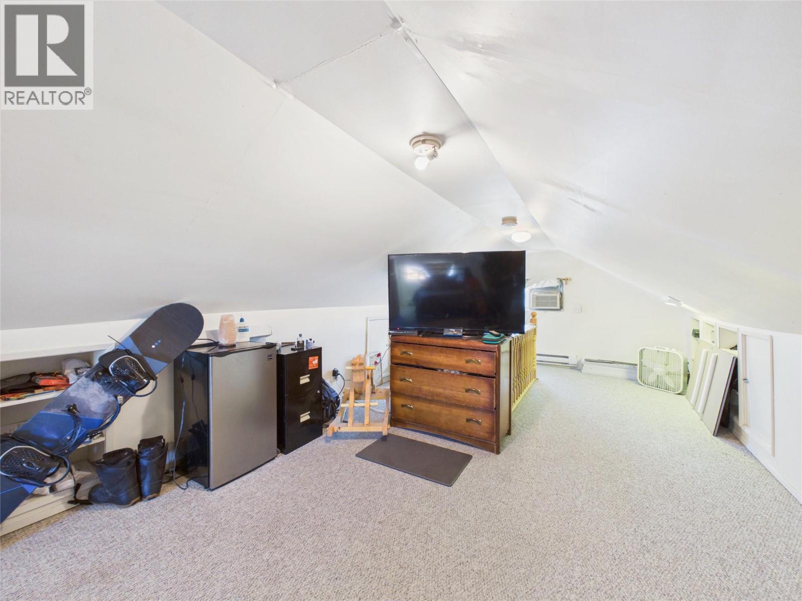 323 16th Avenue S, Cranbrook, British Columbia V1C 2Z8 - Photo 33 - 10398956