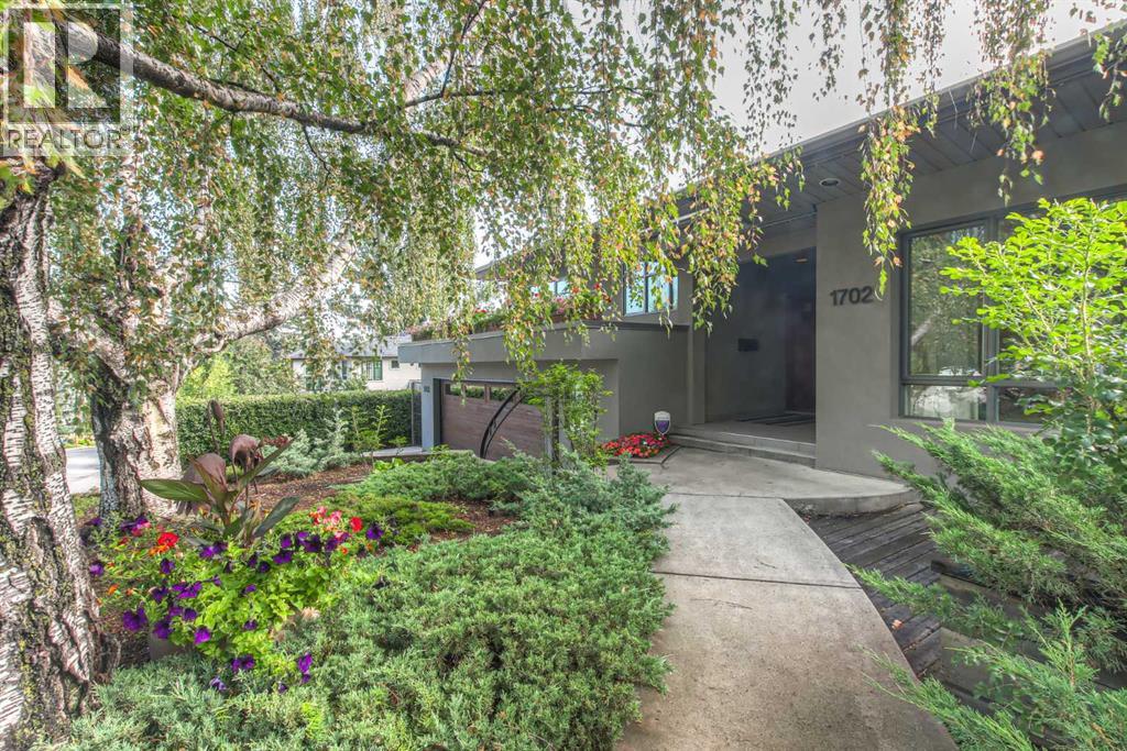 1702 24 Street SW, Calgary, Alberta