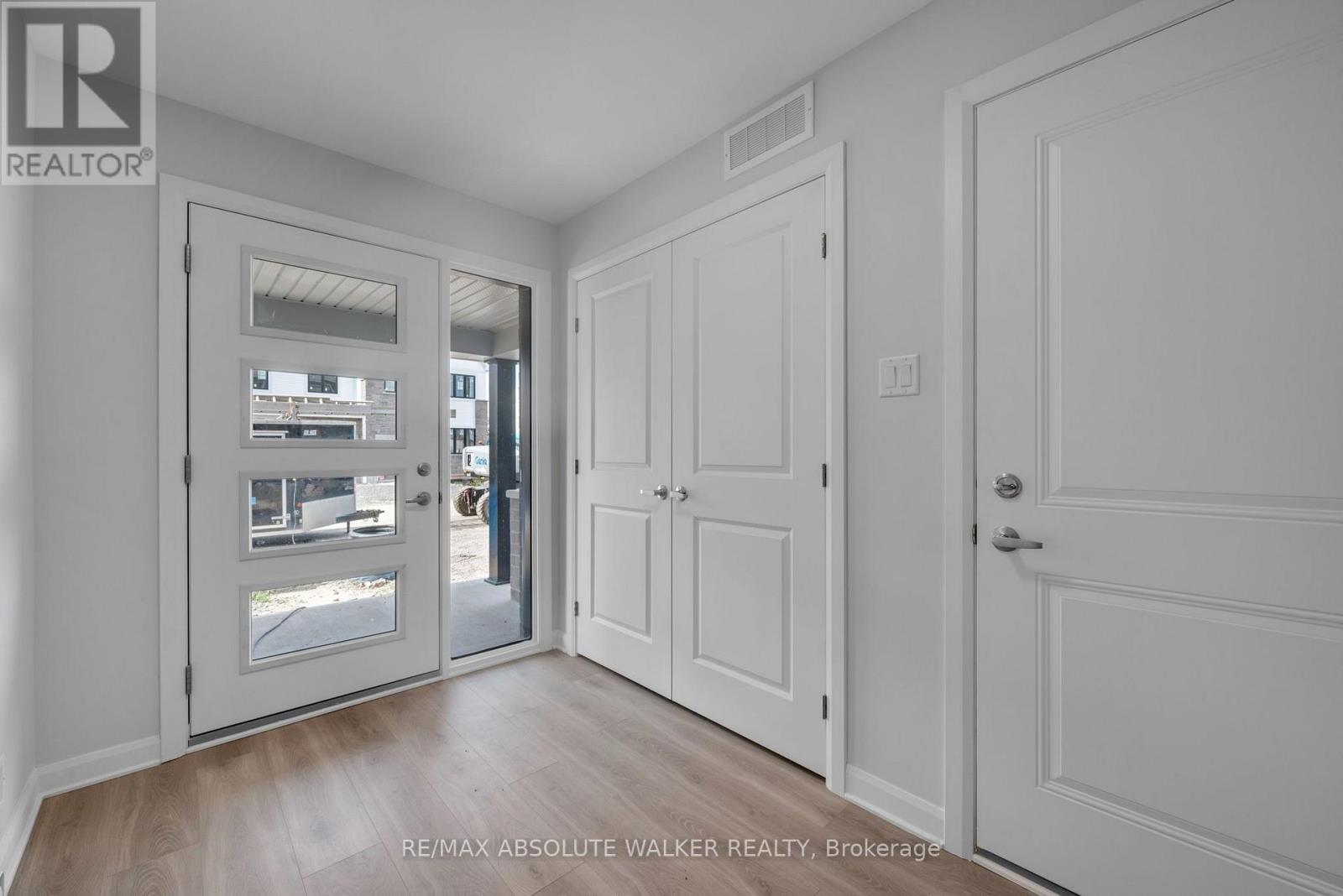 744 Harold Mathie Street, Mississippi Mills, Ontario  K0A 1A0 - Photo 4 - X13721934