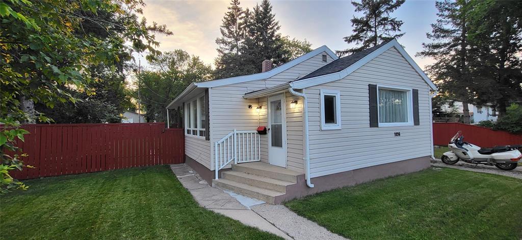 1036 1st Street, Brandon, Manitoba  R7A 2Y2 - Photo 0 - 202621633