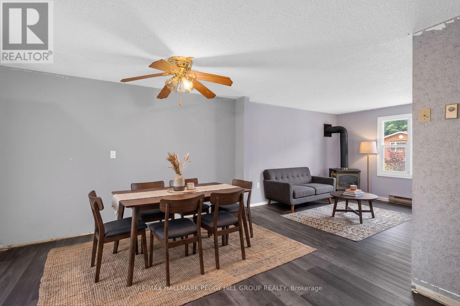 857 Birchwood Drive, Midland, Ontario L4R 4Y3 - Photo 3 - S13722012