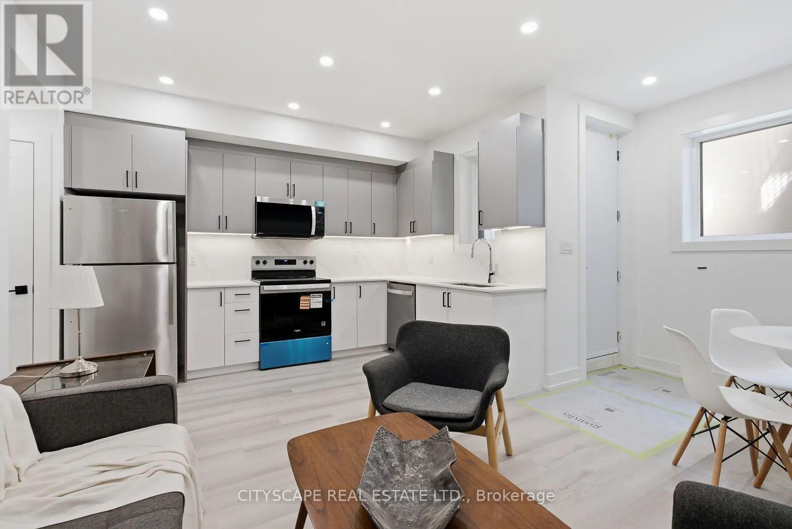 1 - Lower - 589 Oakwood Avenue, Toronto, Ontario  M6E 2X8 - Photo 17 - C13699918