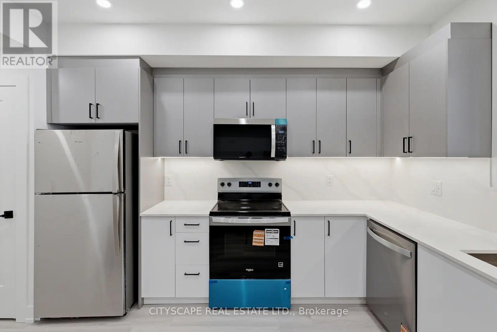 1 - Lower - 589 Oakwood Avenue, Toronto, Ontario  M6E 2X8 - Photo 16 - C13699918