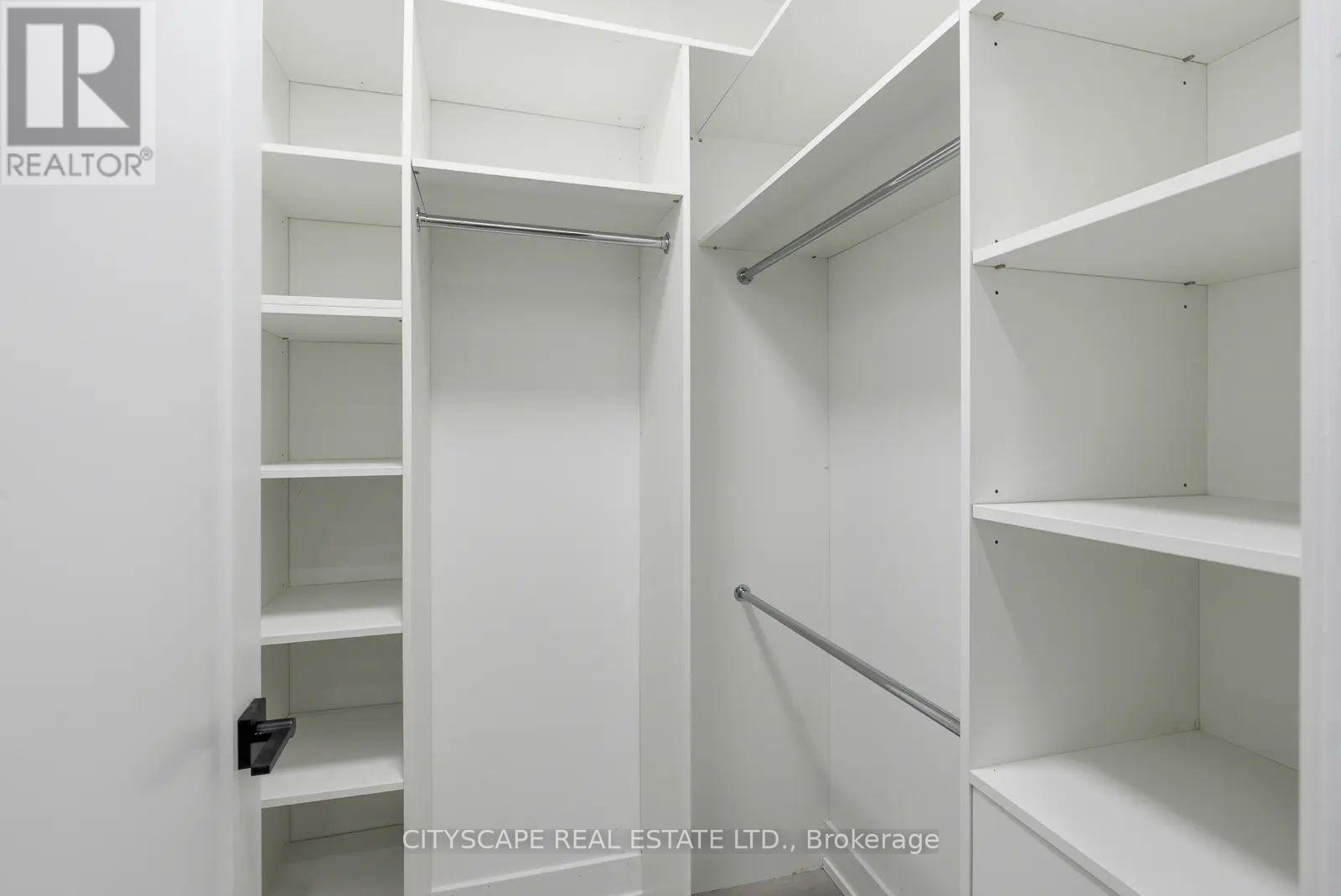 1 - Lower - 589 Oakwood Avenue, Toronto, Ontario  M6E 2X8 - Photo 23 - C13699918