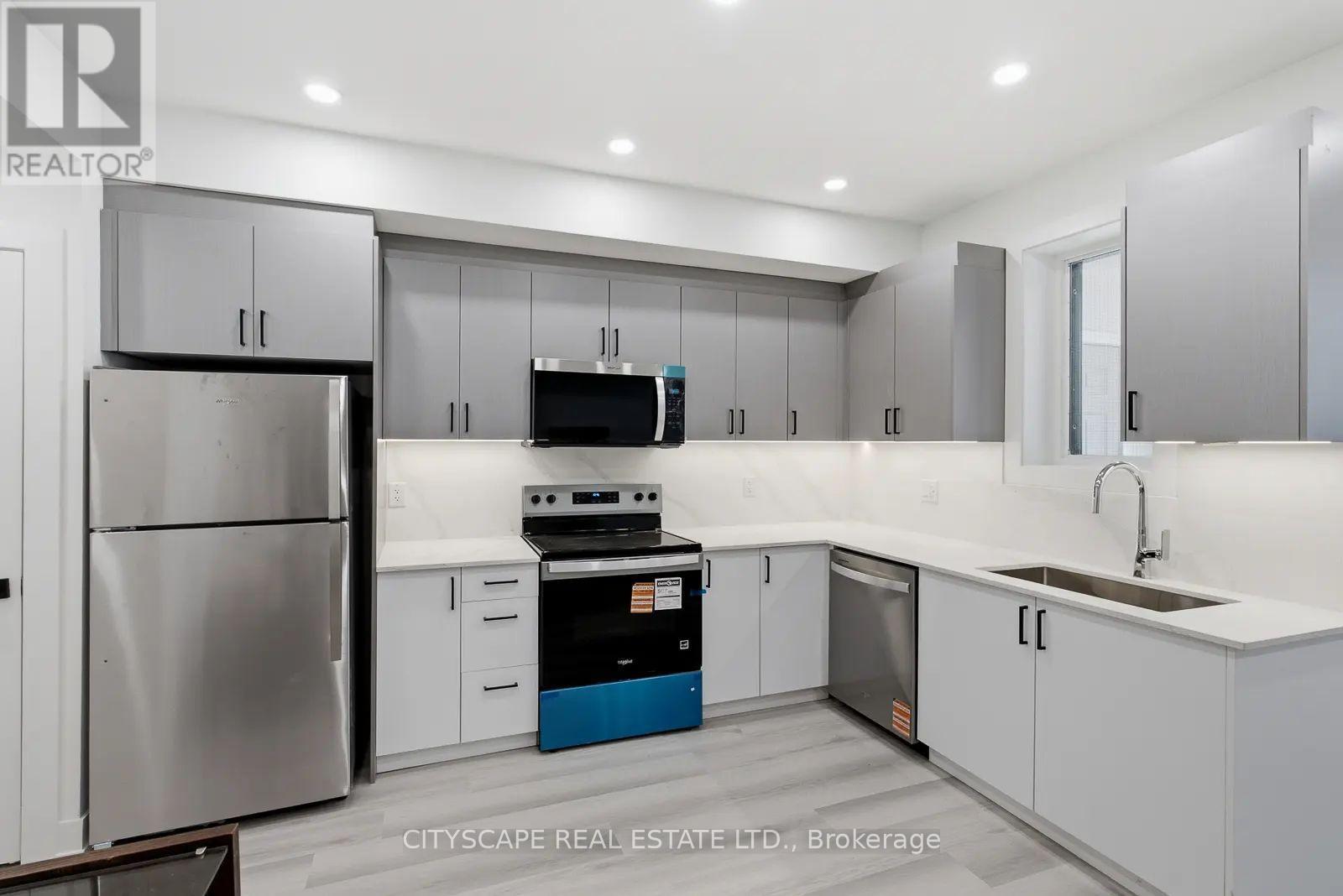 1 - Lower - 589 Oakwood Avenue, Toronto, Ontario  M6E 2X8 - Photo 15 - C13699918