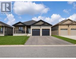 615 WINCHESTER AVENUE S, North Perth, Ontario
