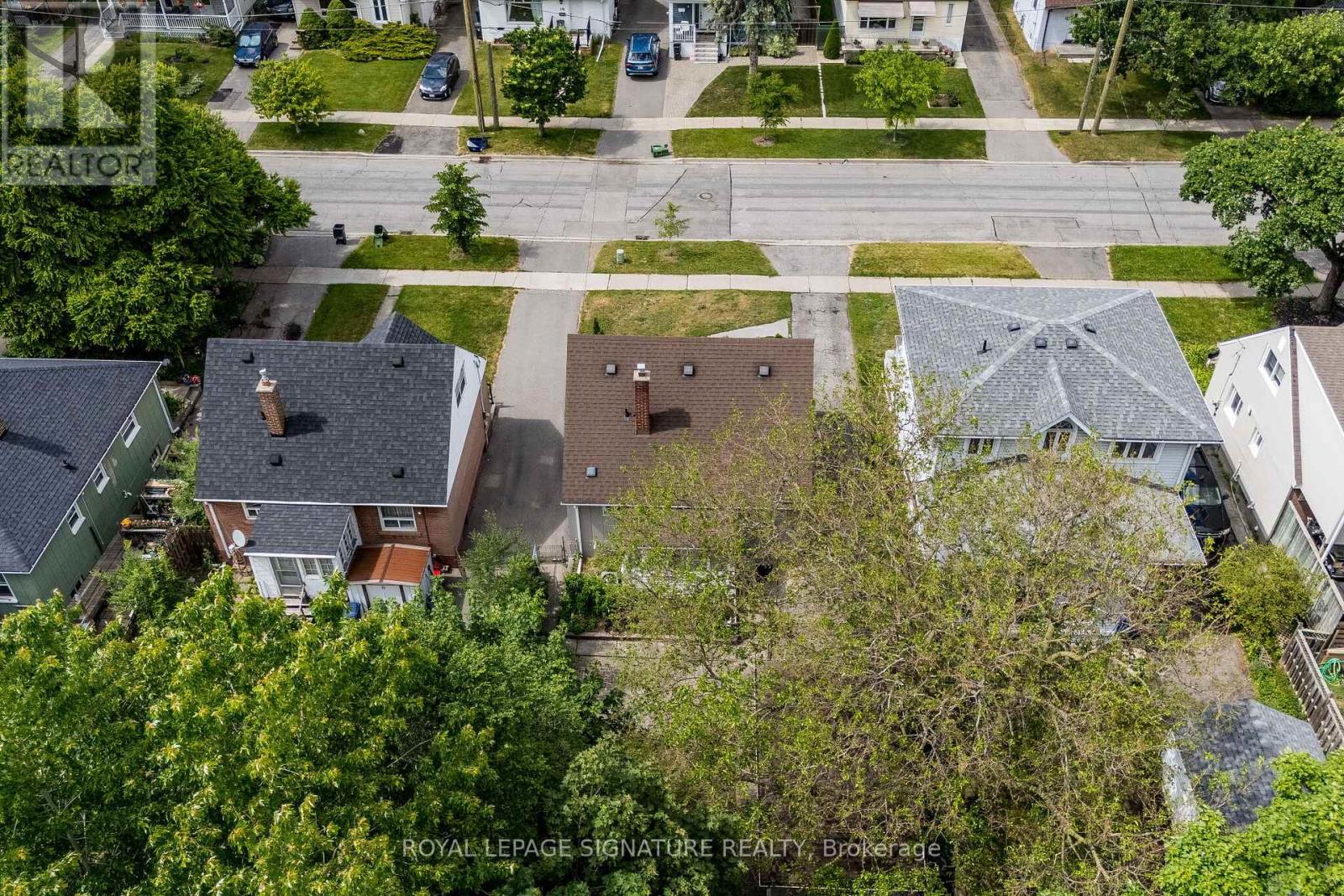7 Putney Road, Toronto, Ontario  M8W 2K6 - Photo 35 - W13721930