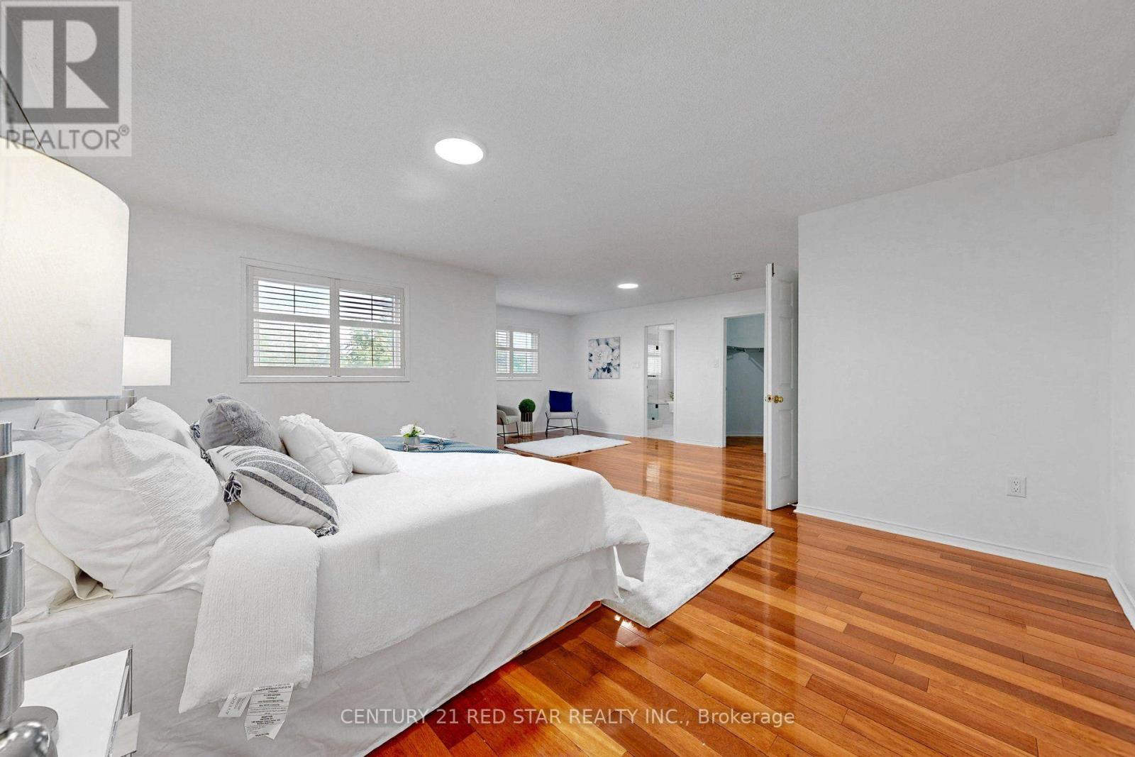 1082 Haydonbridge Court, Mississauga, Ontario  L5V 1J4 - Photo 35 - W13721948
