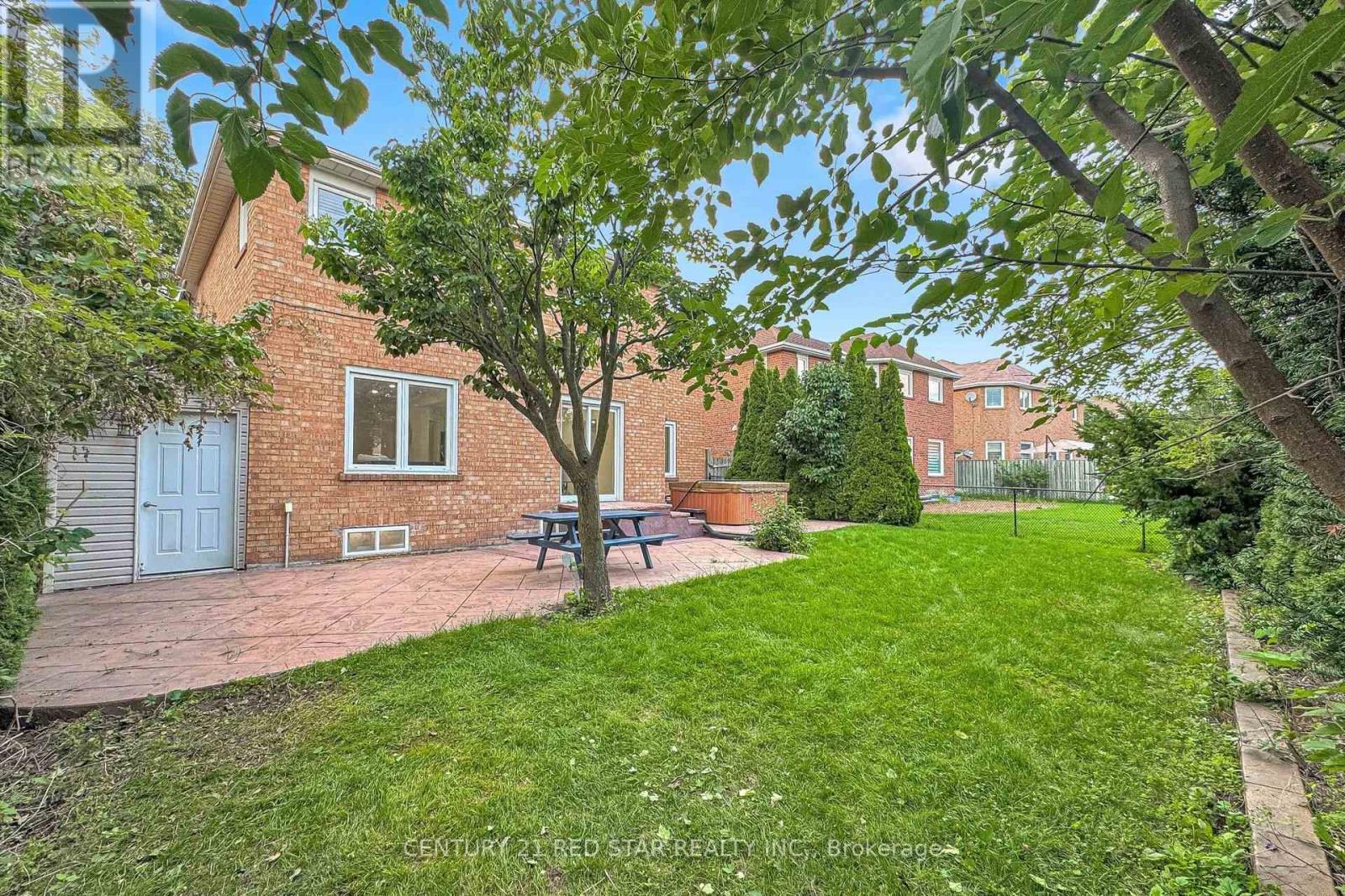 1082 Haydonbridge Court, Mississauga, Ontario  L5V 1J4 - Photo 47 - W13721948