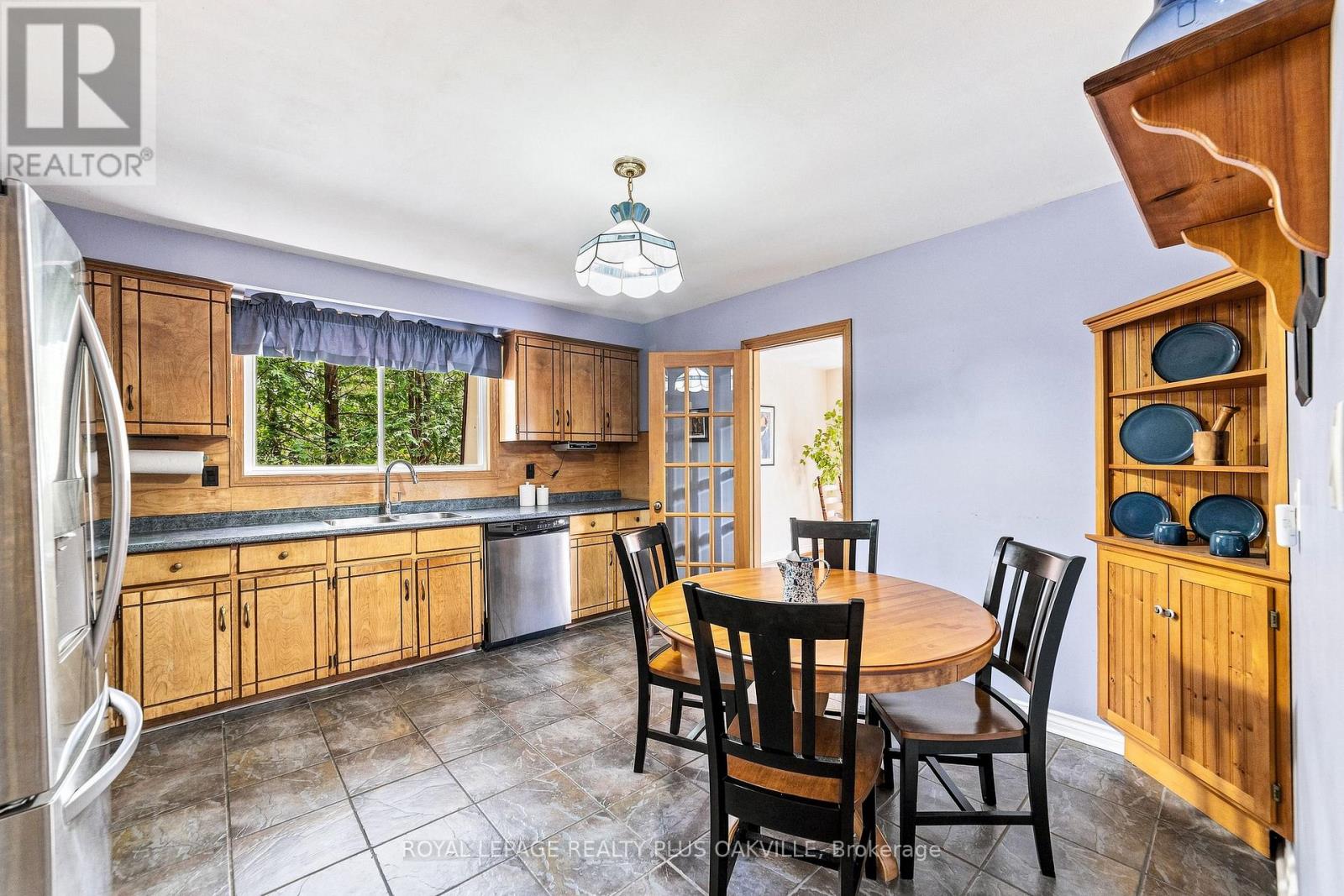 244 Willowridge Court, Oakville, Ontario  L6L 5J2 - Photo 14 - W13721950