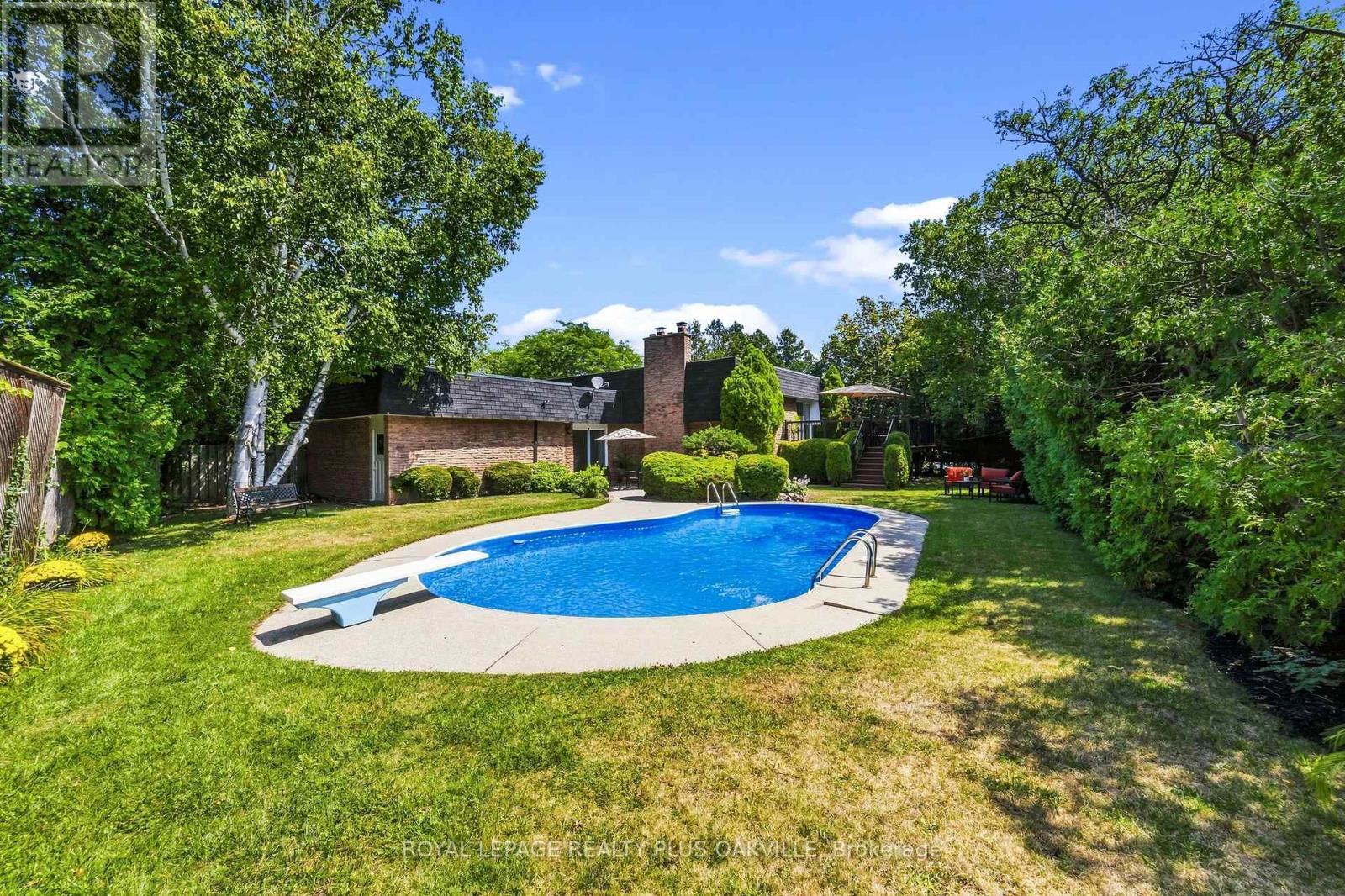 244 Willowridge Court, Oakville, Ontario  L6L 5J2 - Photo 38 - W13721950