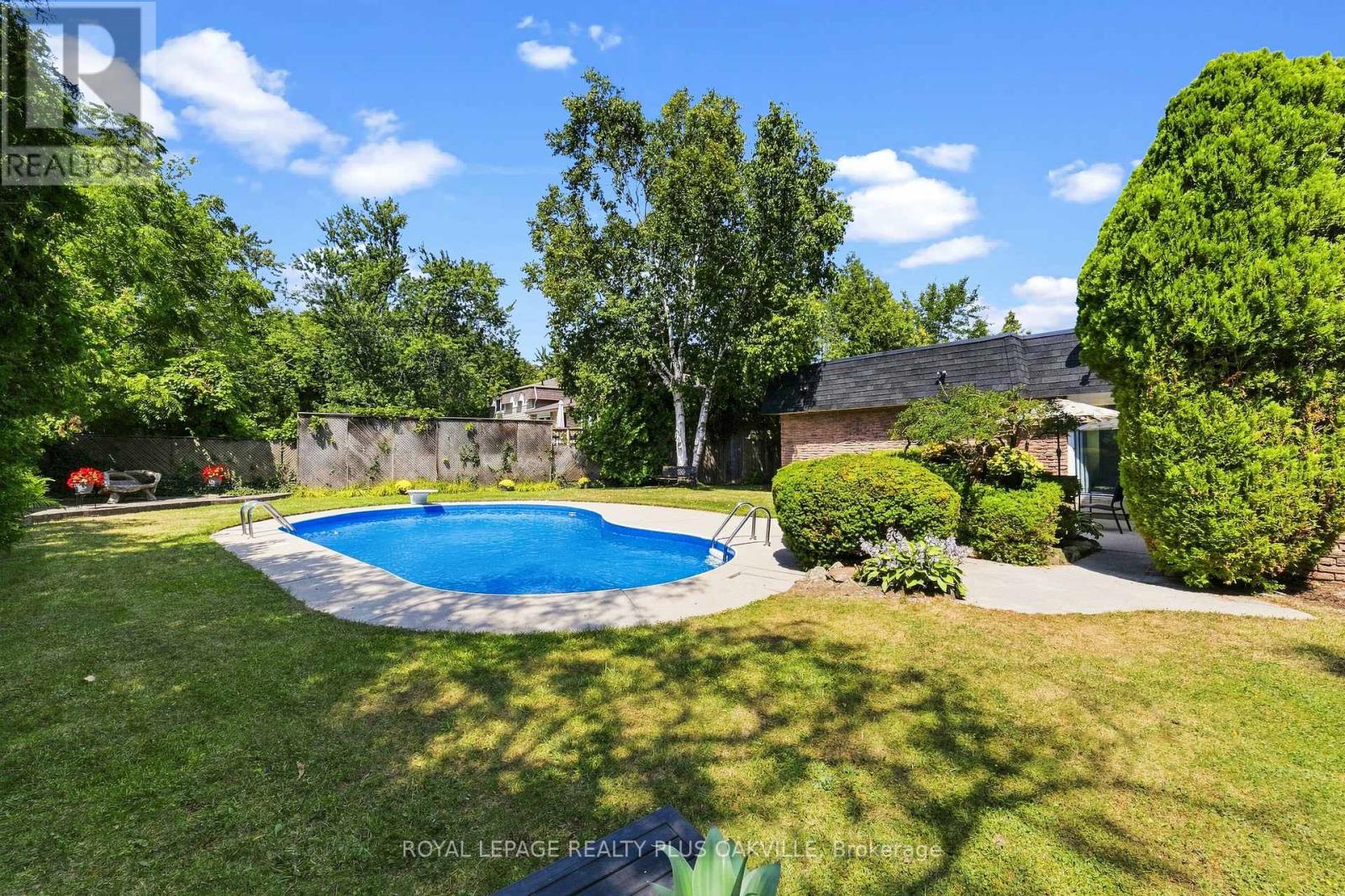 244 Willowridge Court, Oakville, Ontario  L6L 5J2 - Photo 39 - W13721950