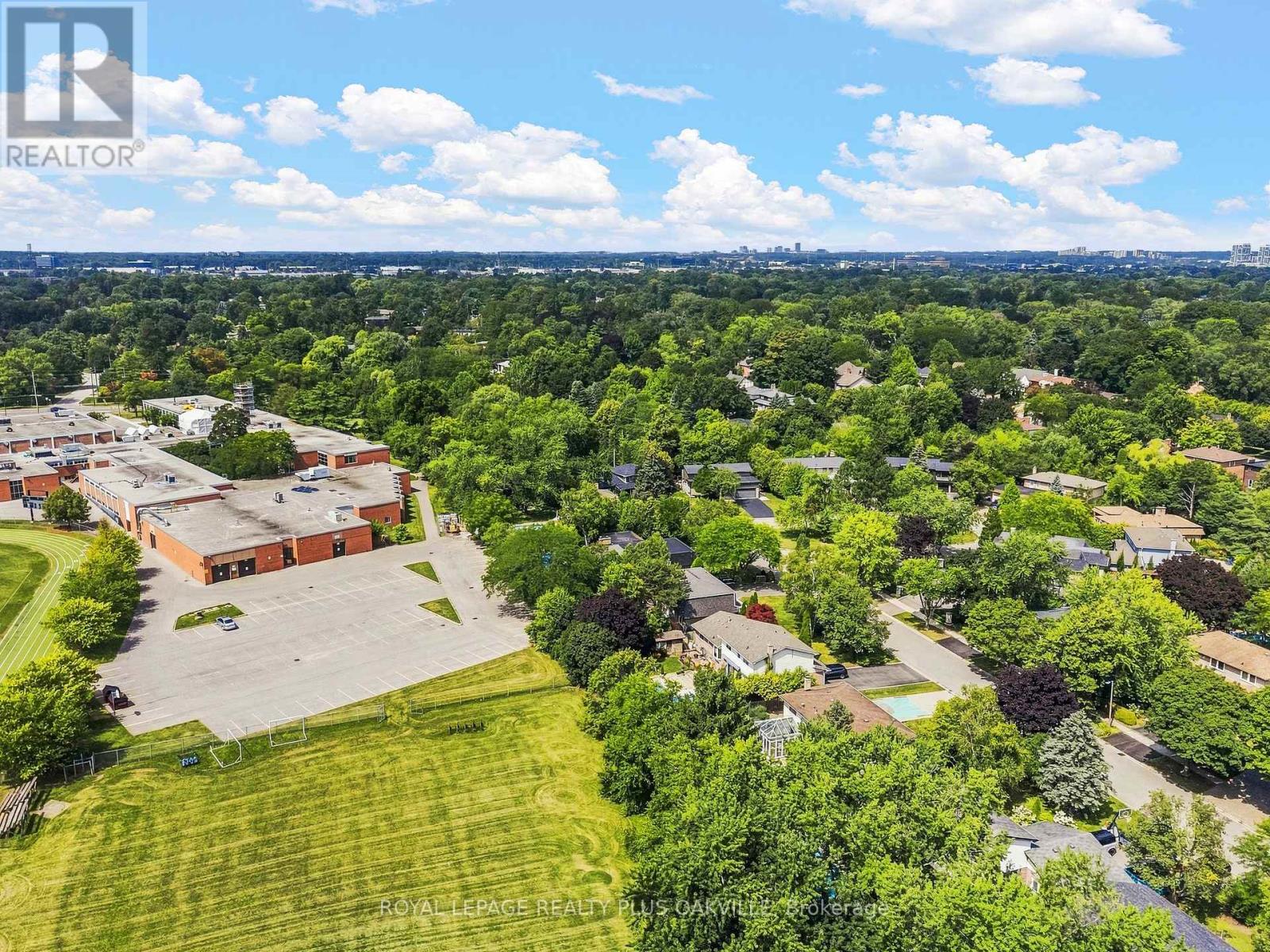 244 Willowridge Court, Oakville, Ontario  L6L 5J2 - Photo 48 - W13721950