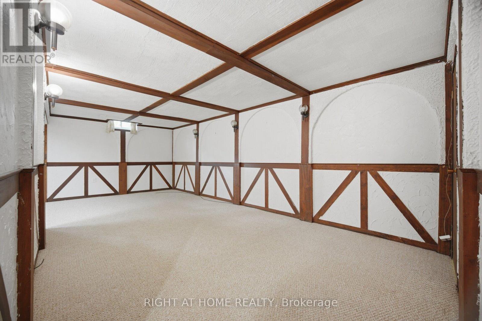 2035 Carleton Court, Burlington, Ontario  L7P 3S6 - Photo 35 - W13721966