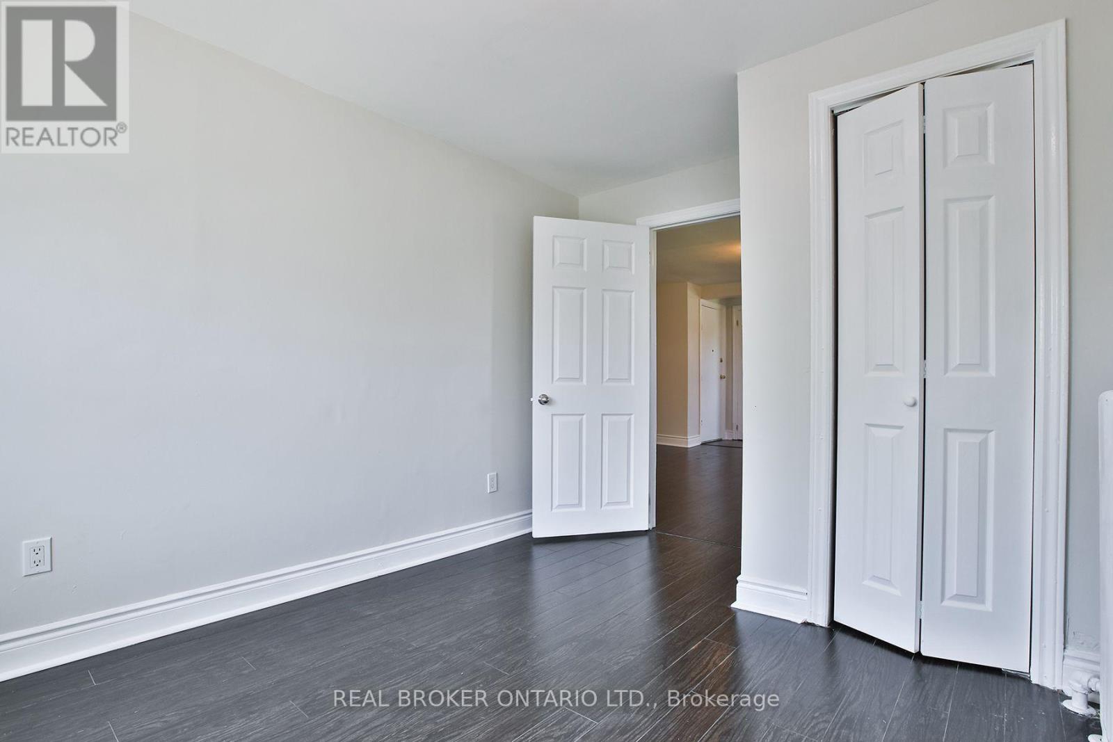 252 Sixth Street, Toronto, Ontario  M8V 3A7 - Photo 10 - W13721982
